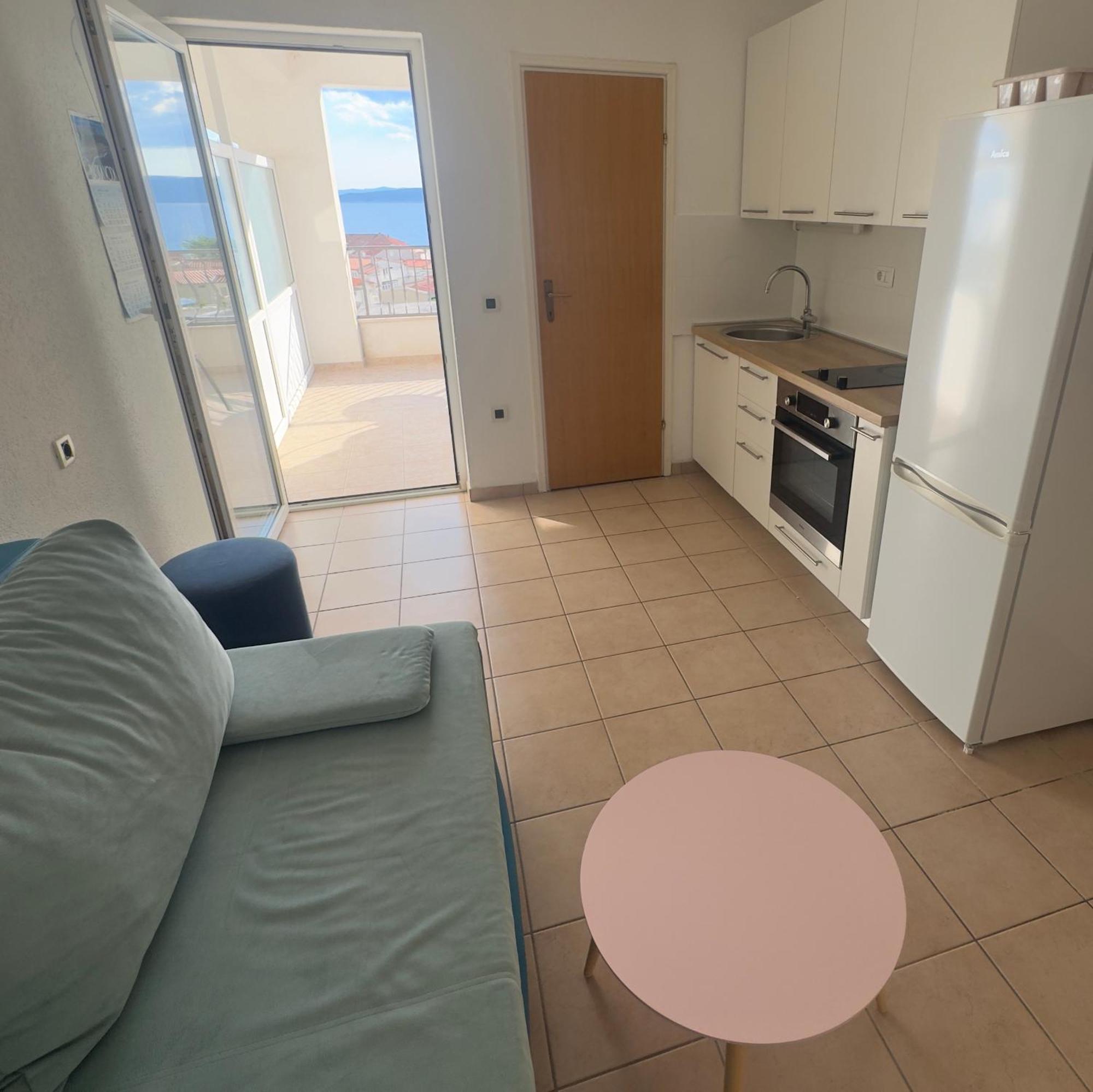 Apartments Larus Baška Voda Eksteriør billede