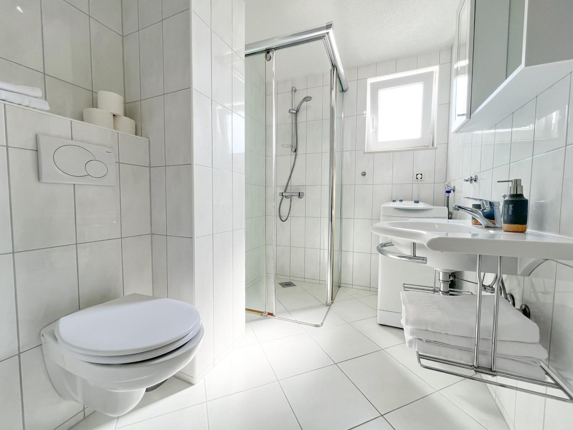 Apartments Larus Baška Voda Eksteriør billede