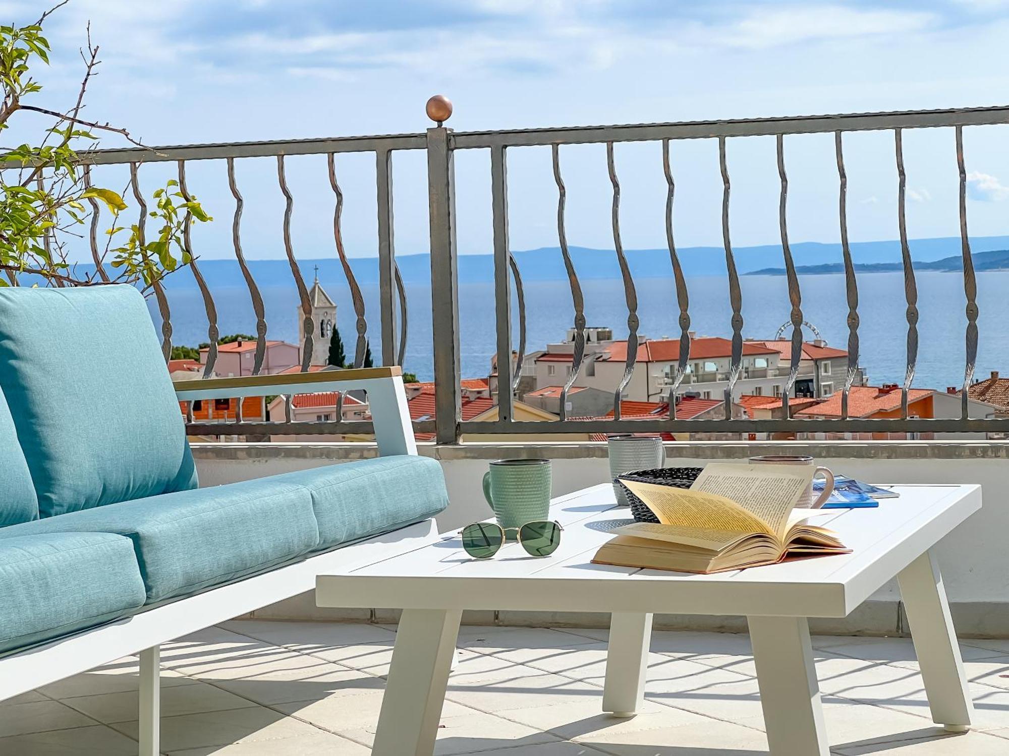 Apartments Larus Baška Voda Eksteriør billede